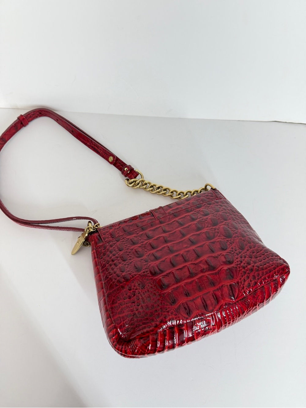 Vtg Brahmin Women's Shoulder Bag Red Croc Embossed Leather Small Gold Chain Lux - Picture 3 of 15